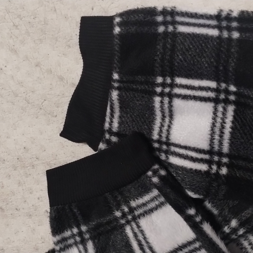 Black and white fuzzy jammies pants - Picture 4 of 6